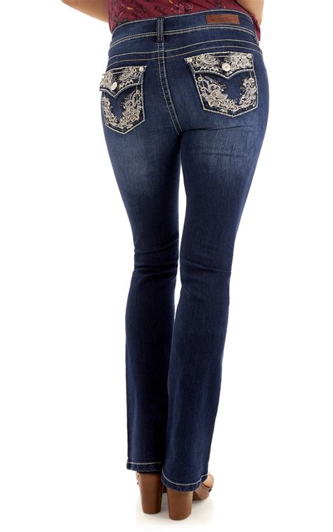 Wall flower jeans - About this item. 30" inseam, 9" Front Rise, 17.5" Leg Opening. Model is 5' 9" and wearing a size 5. PERFECT FIT: Your look isn't complete without our mid rise, curve enhancing, bootcut jeans. Contoured waist (no more waist gap!), roomier in the hips and thighs and 5-pocket styling. We are size inclusive, which means – Made for Every Body ...